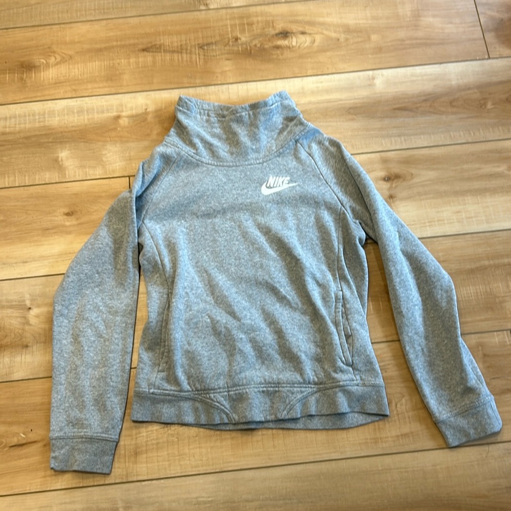 Nike Sweatshirt in Great Condition
